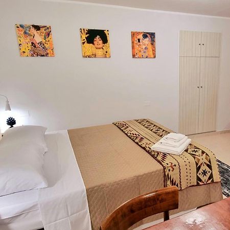 Porta Terra Apartment Cefalu Ngoại thất bức ảnh